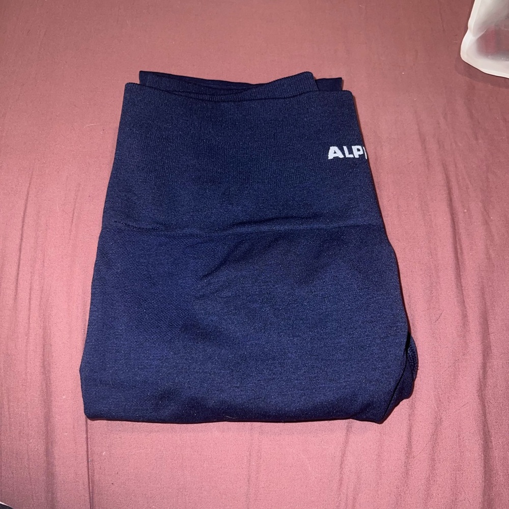 Alphalete Amplify